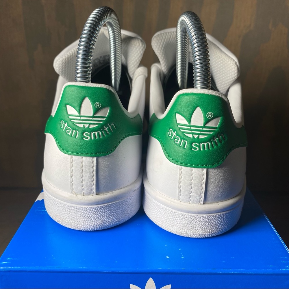 Adidas Stan Smith J White Sneakers 3.5 - Picture 3 of 13
